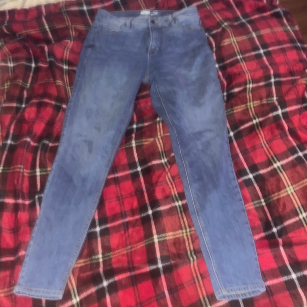 Skinny jeans